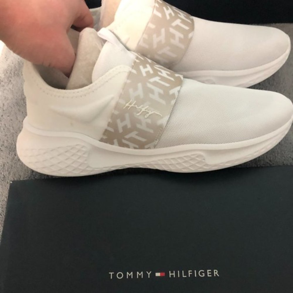 Tommy Hilfiger sneakers
